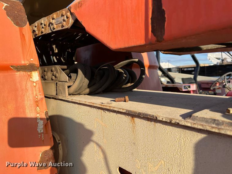 image for item JS9981 2007 JLG 600AJ boom lift