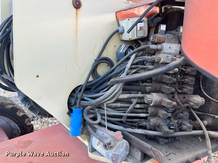 image for item JS9981 2007 JLG 600AJ boom lift