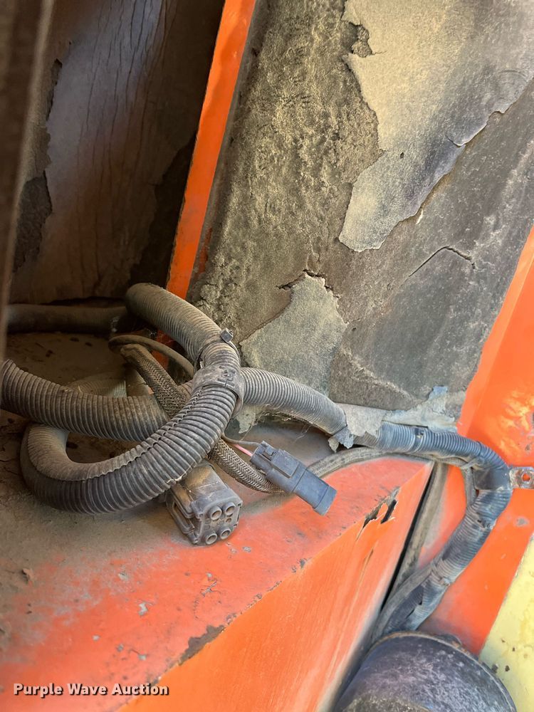 image for item JS9981 2007 JLG 600AJ boom lift