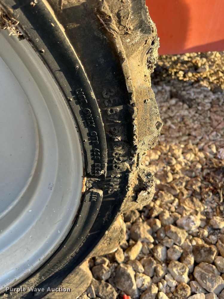 image for item JS9981 2007 JLG 600AJ boom lift