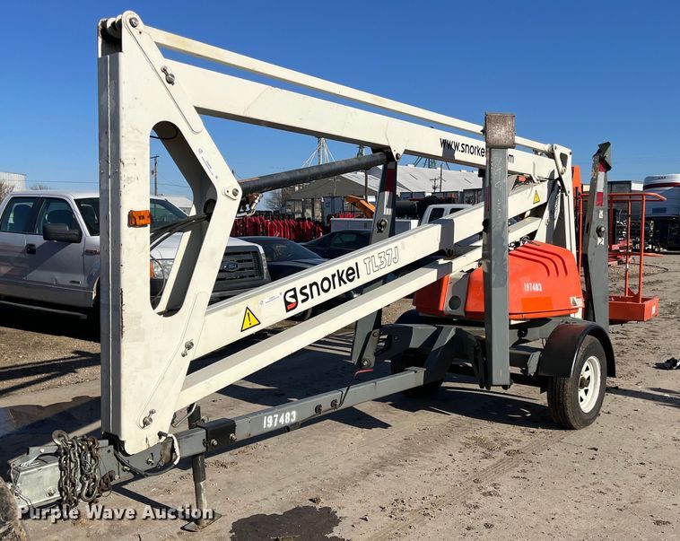 image for item JS9990 2017 Snorkel TL37J boom lift