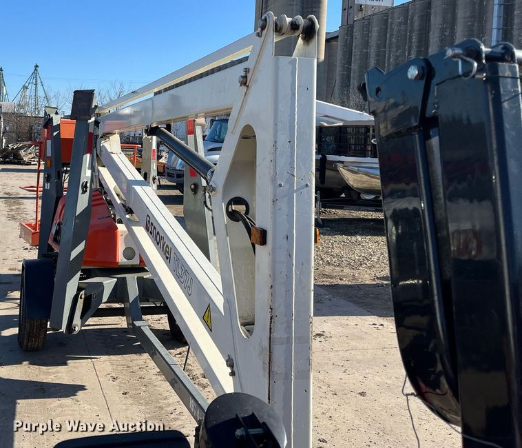 image for item JS9990 2017 Snorkel TL37J boom lift