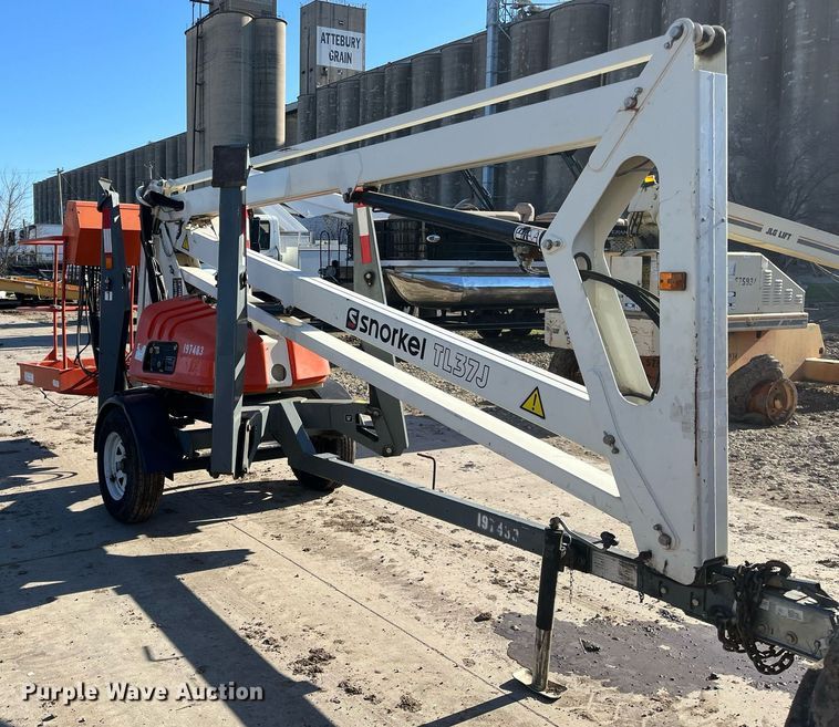 image for item JS9990 2017 Snorkel TL37J boom lift