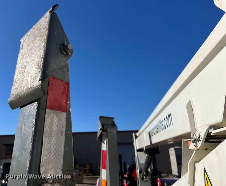 image for item JS9990 2017 Snorkel TL37J boom lift