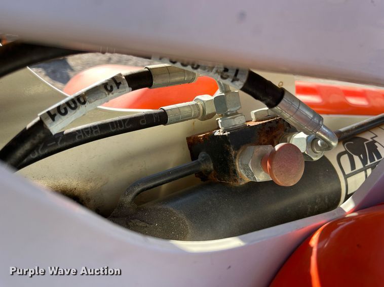 image for item JS9990 2017 Snorkel TL37J boom lift