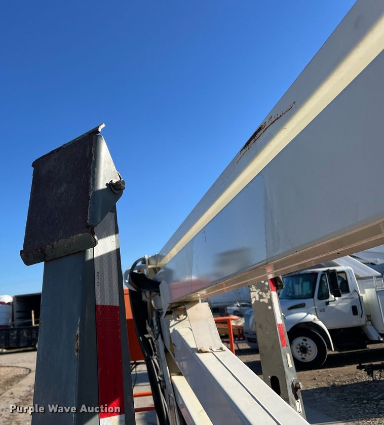 image for item JS9990 2017 Snorkel TL37J boom lift