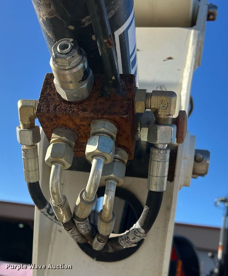 image for item JS9990 2017 Snorkel TL37J boom lift