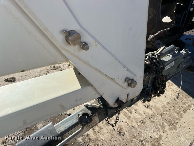 image for item JS9990 2017 Snorkel TL37J boom lift