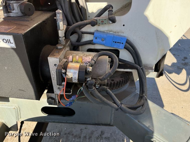 image for item JS9990 2017 Snorkel TL37J boom lift