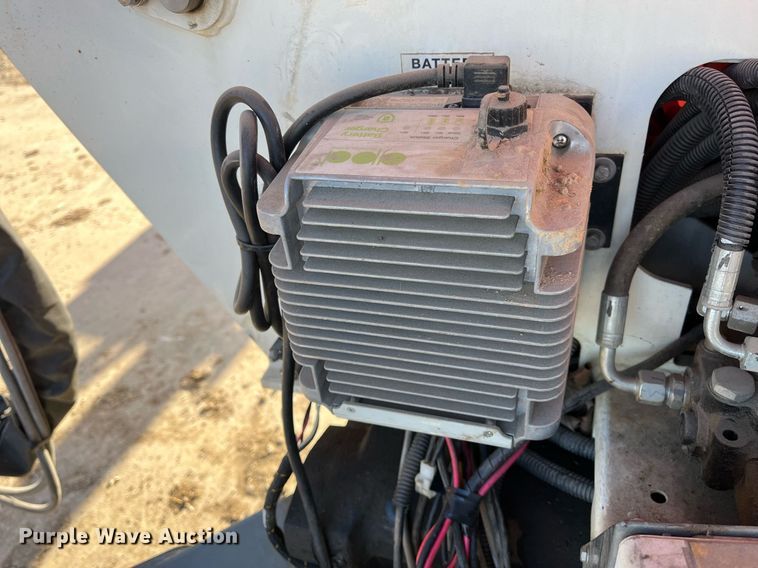 image for item JS9990 2017 Snorkel TL37J boom lift