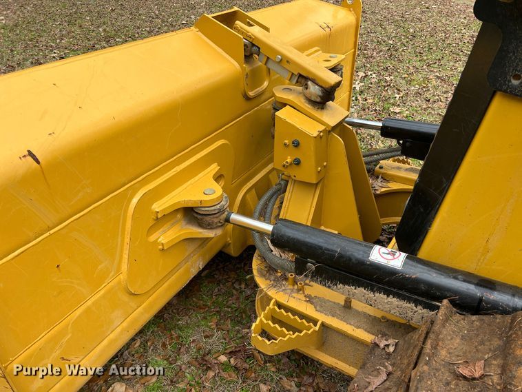 image for item JT9013 2021 Caterpillar  D3 dozer