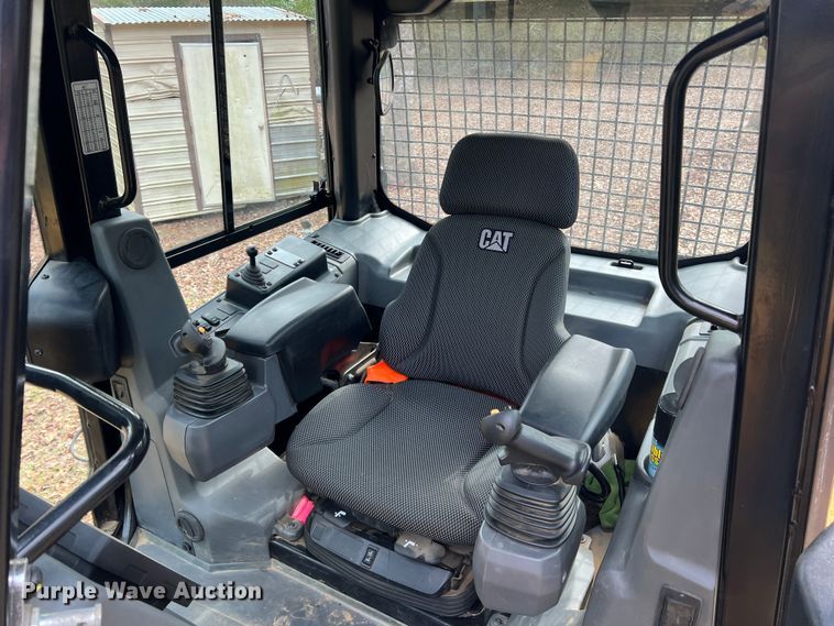 image for item JT9013 2021 Caterpillar  D3 dozer