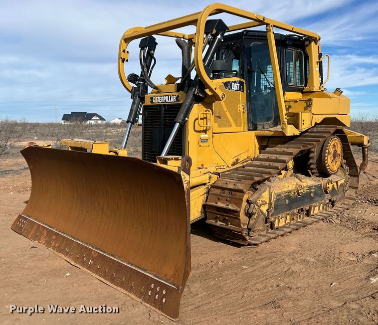 image for item JT9015 2013 Caterpillar D6T XL dozer