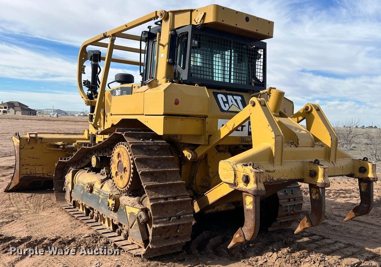 image for item JT9015 2013 Caterpillar D6T XL dozer