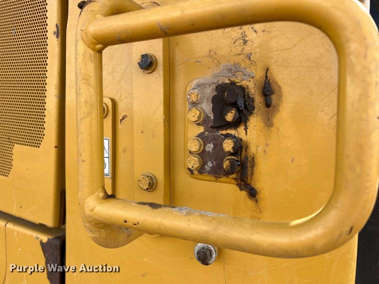 image for item JT9015 2013 Caterpillar D6T XL dozer