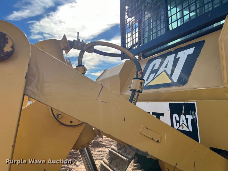 image for item JT9015 2013 Caterpillar D6T XL dozer