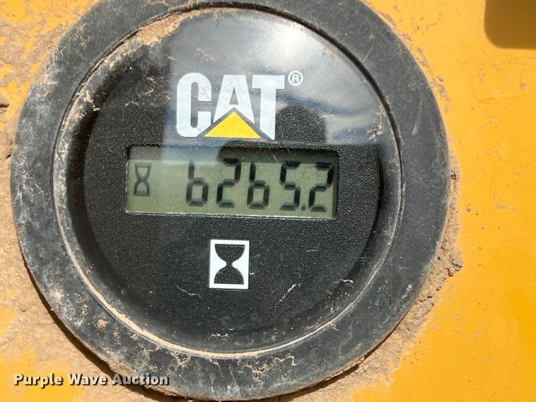 image for item JT9015 2013 Caterpillar D6T XL dozer