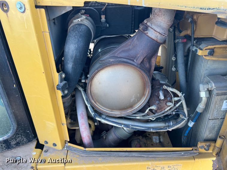 image for item JT9015 2013 Caterpillar D6T XL dozer