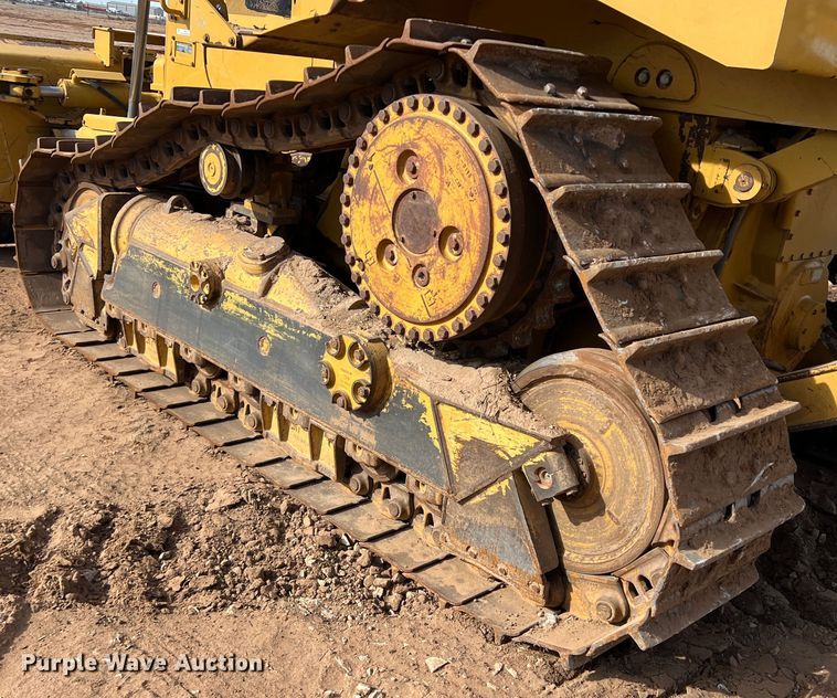 image for item JT9015 2013 Caterpillar D6T XL dozer