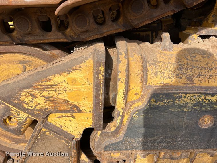 image for item JT9015 2013 Caterpillar D6T XL dozer