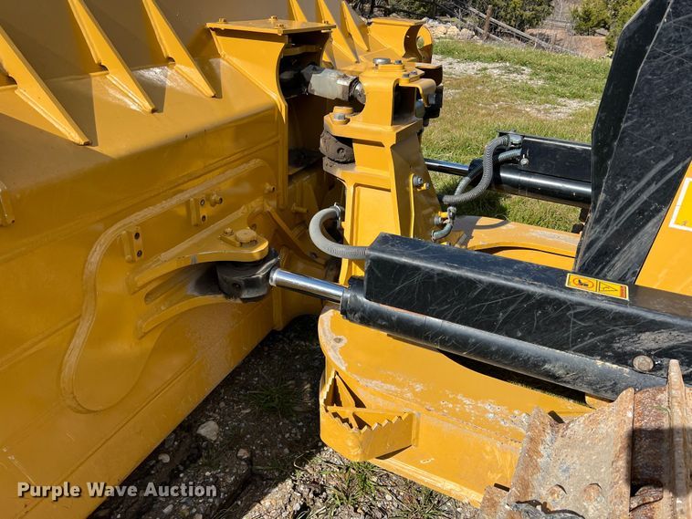 image for item JT9016 2020 Caterpillar  D4 dozer
