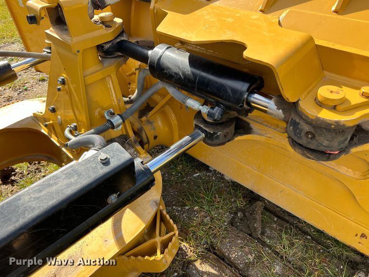 image for item JT9016 2020 Caterpillar  D4 dozer