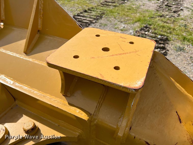image for item JT9016 2020 Caterpillar  D4 dozer