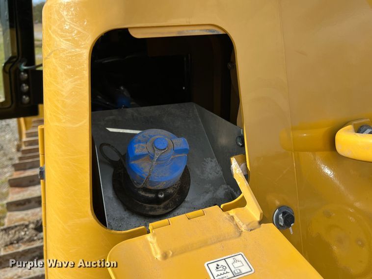 image for item JT9016 2020 Caterpillar  D4 dozer