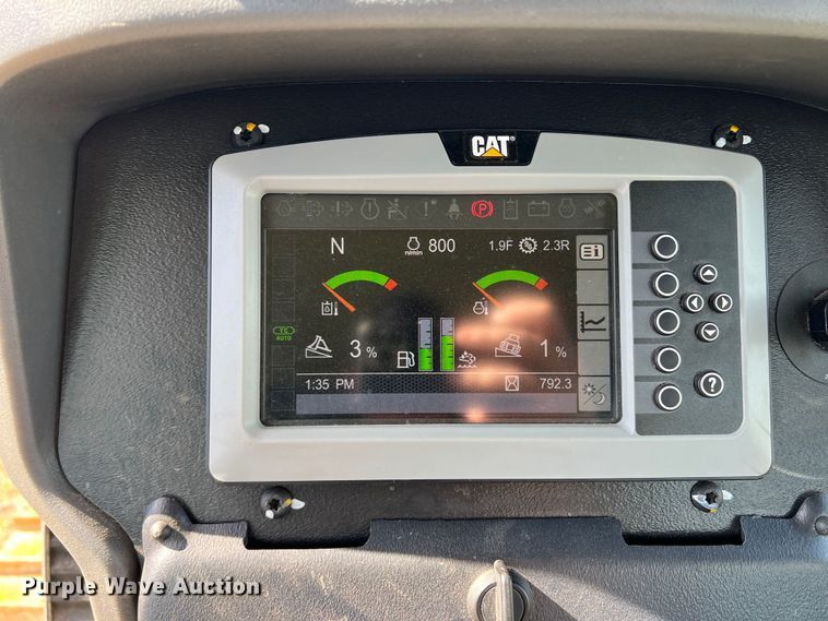 image for item JT9016 2020 Caterpillar  D4 dozer