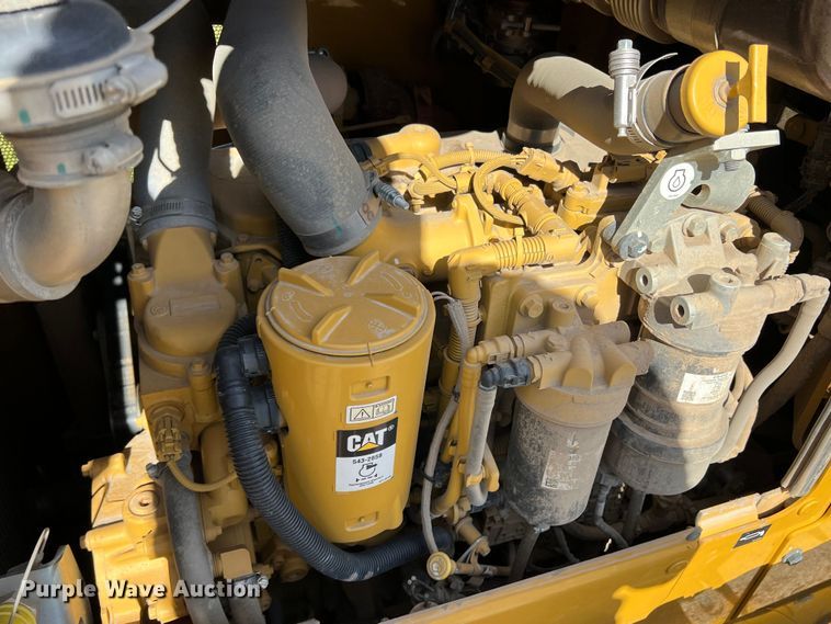 image for item JT9016 2020 Caterpillar  D4 dozer