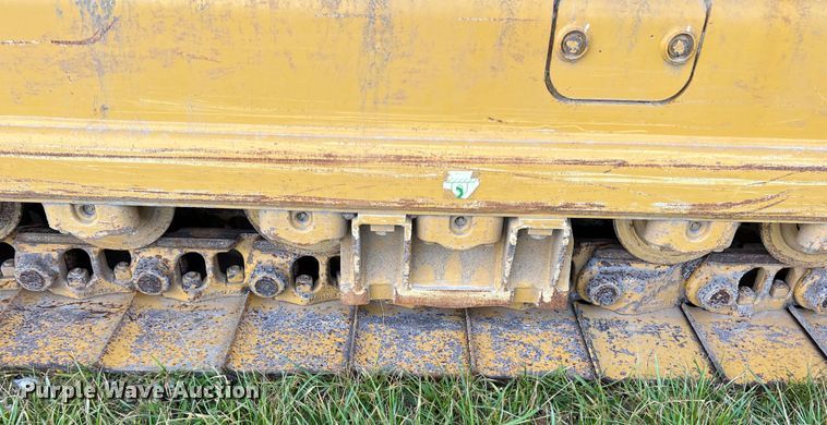 image for item JT9016 2020 Caterpillar  D4 dozer