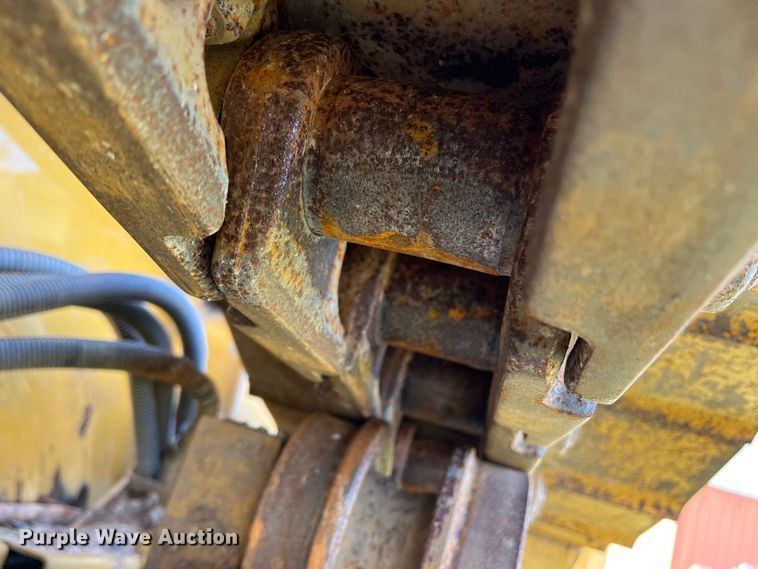 image for item JT9016 2020 Caterpillar  D4 dozer