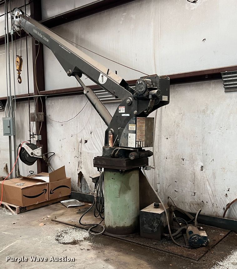 image for item JT9017 Maintainer 10000 series  crane