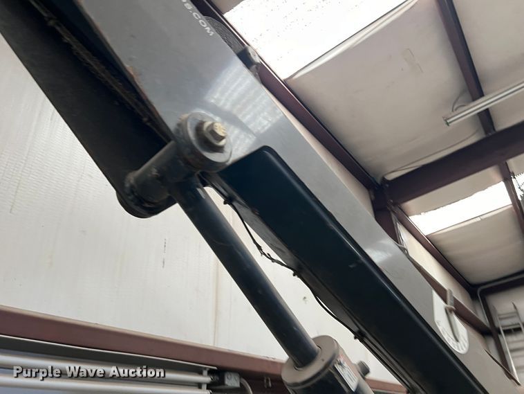 image for item JT9017 Maintainer 10000 series  crane