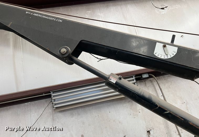 image for item JT9017 Maintainer 10000 series  crane