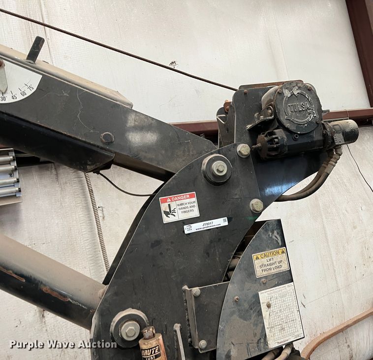 image for item JT9017 Maintainer 10000 series  crane