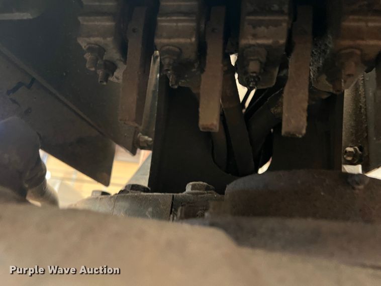 image for item JT9017 Maintainer 10000 series  crane