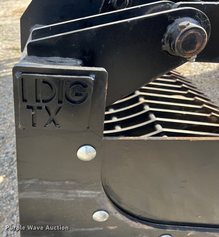 image for item JT9018 Skid steer grapple bucket