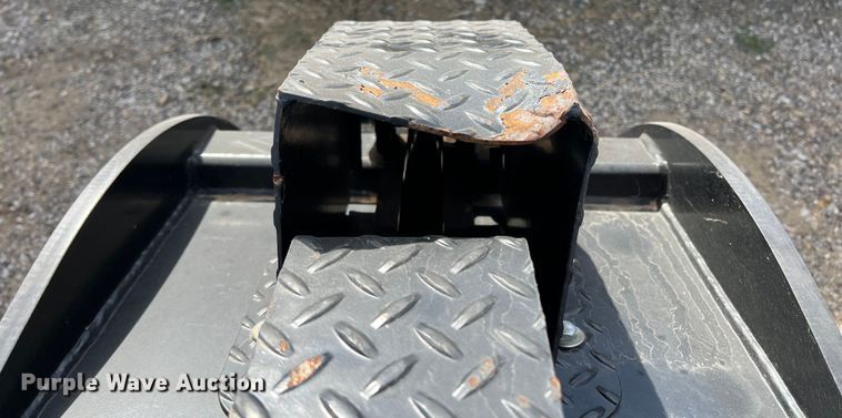 image for item JT9018 Skid steer grapple bucket