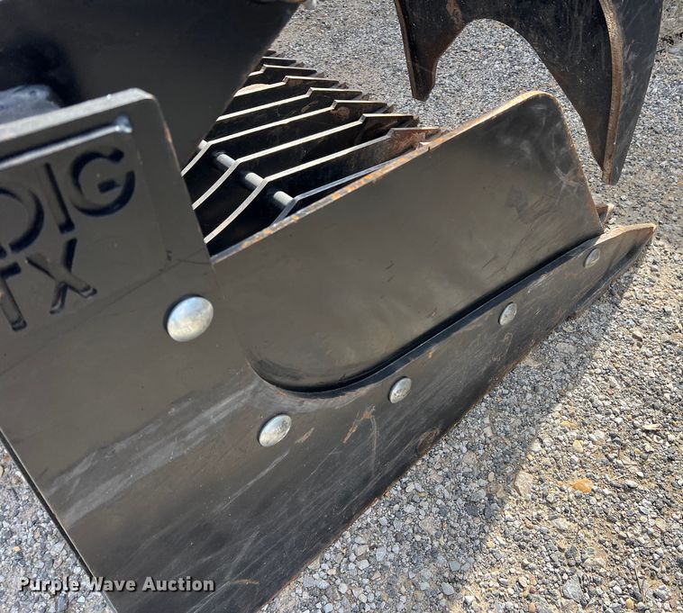 image for item JT9018 Skid steer grapple bucket