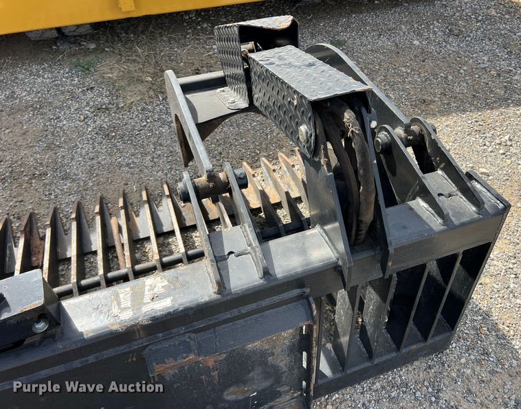 image for item JT9018 Skid steer grapple bucket