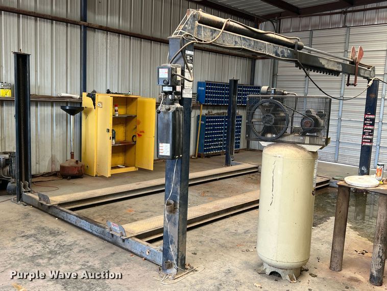 image for item JT9019 LDA TR56 four post lift