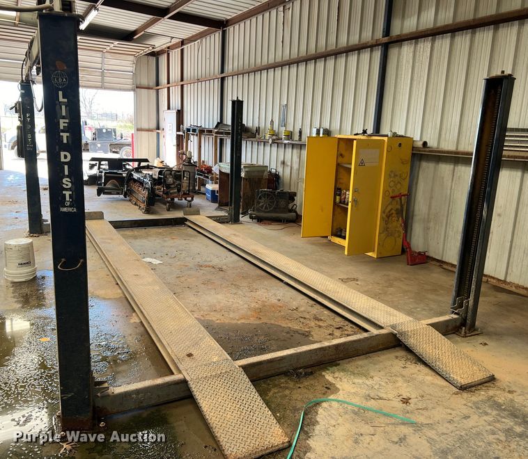 image for item JT9019 LDA TR56 four post lift