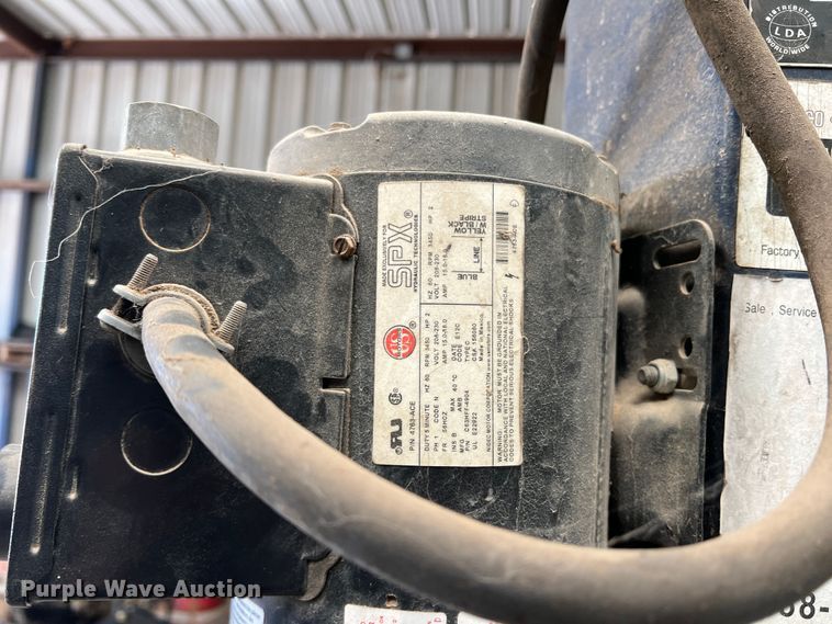 image for item JT9019 LDA TR56 four post lift