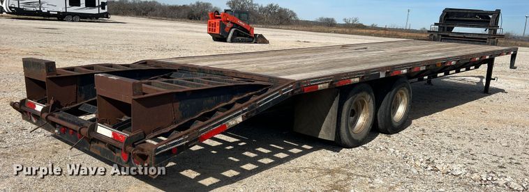 image for item JT9023 2009 Legend  equipment trailer