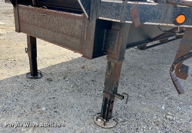 image for item JT9023 2009 Legend  equipment trailer