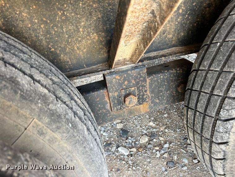 image for item JT9023 2009 Legend  equipment trailer