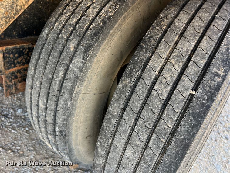 image for item JT9023 2009 Legend  equipment trailer