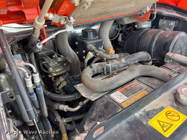 image for item JT9024 2021 Kubota  SVL95-2s tracked skid steer loader