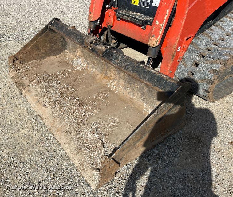image for item JT9027 2021 Kubota SVL 95-2s tracked skid steer loader
